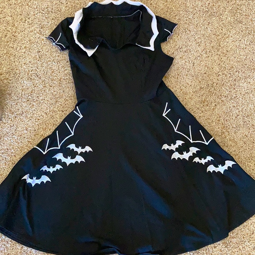 Pin Up style Bat 🦇 dress Size Large